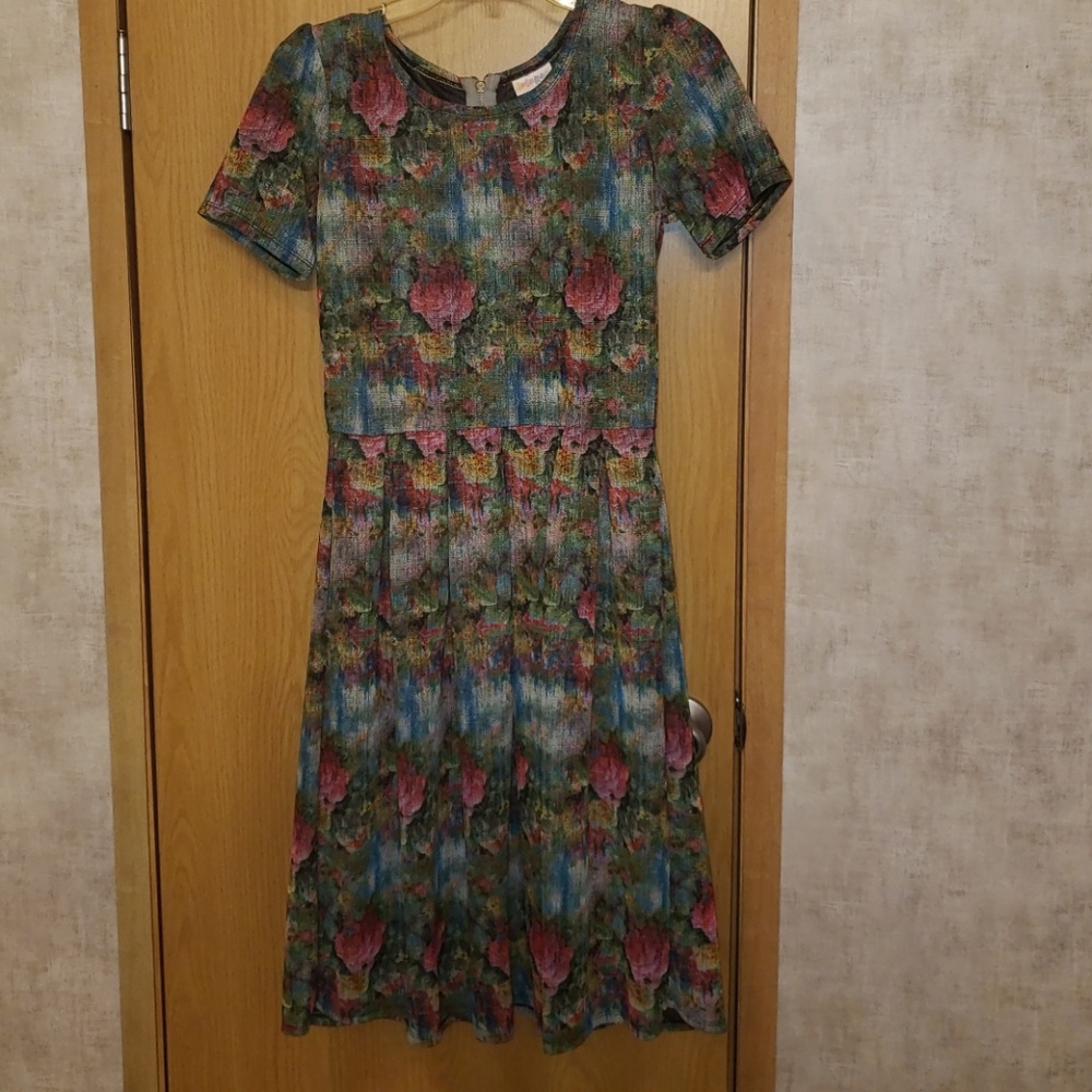 Lularoe amelia dress